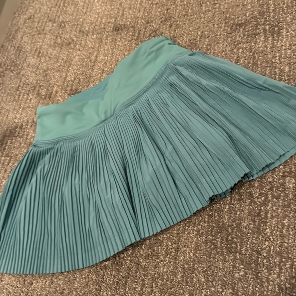 Pleat to Street Skirt